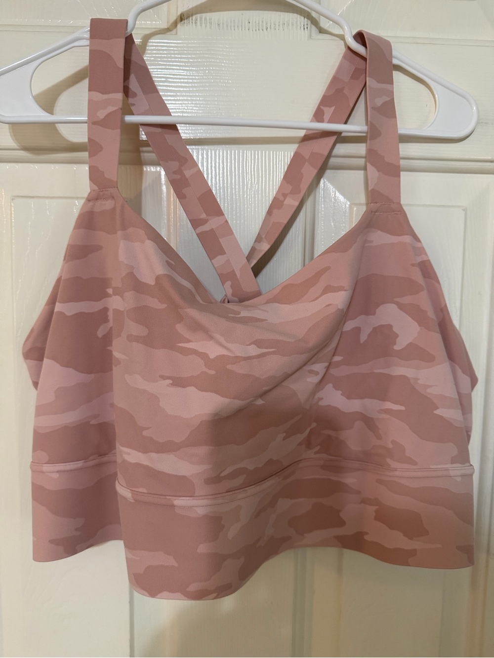 Athleta Rose Camo Cross-Back Sports Bralette